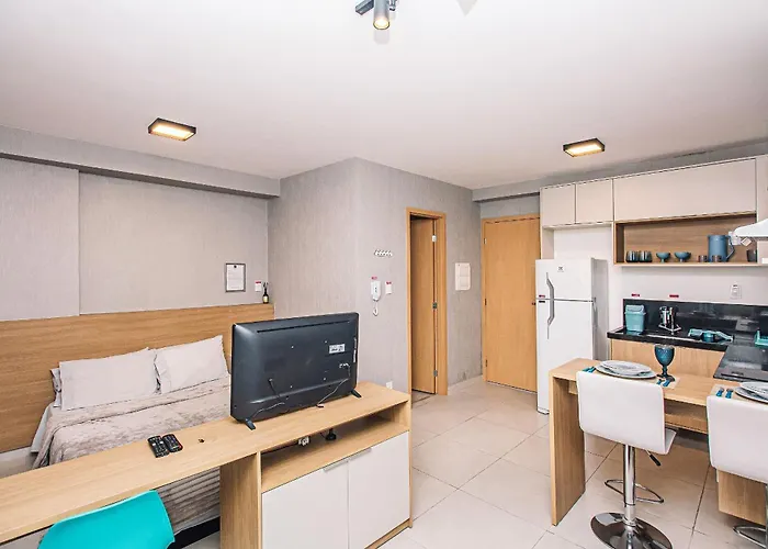 Nosso Ape 915: Central | Academia | Piscina Na0714